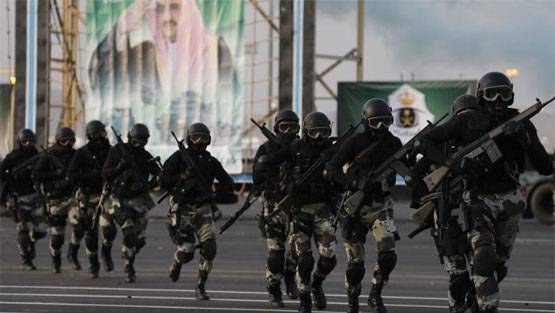 अकूत पैसा, फिर भी ईरान से टक्कर क्यों नहीं ले पा रहा सऊदी अरब?