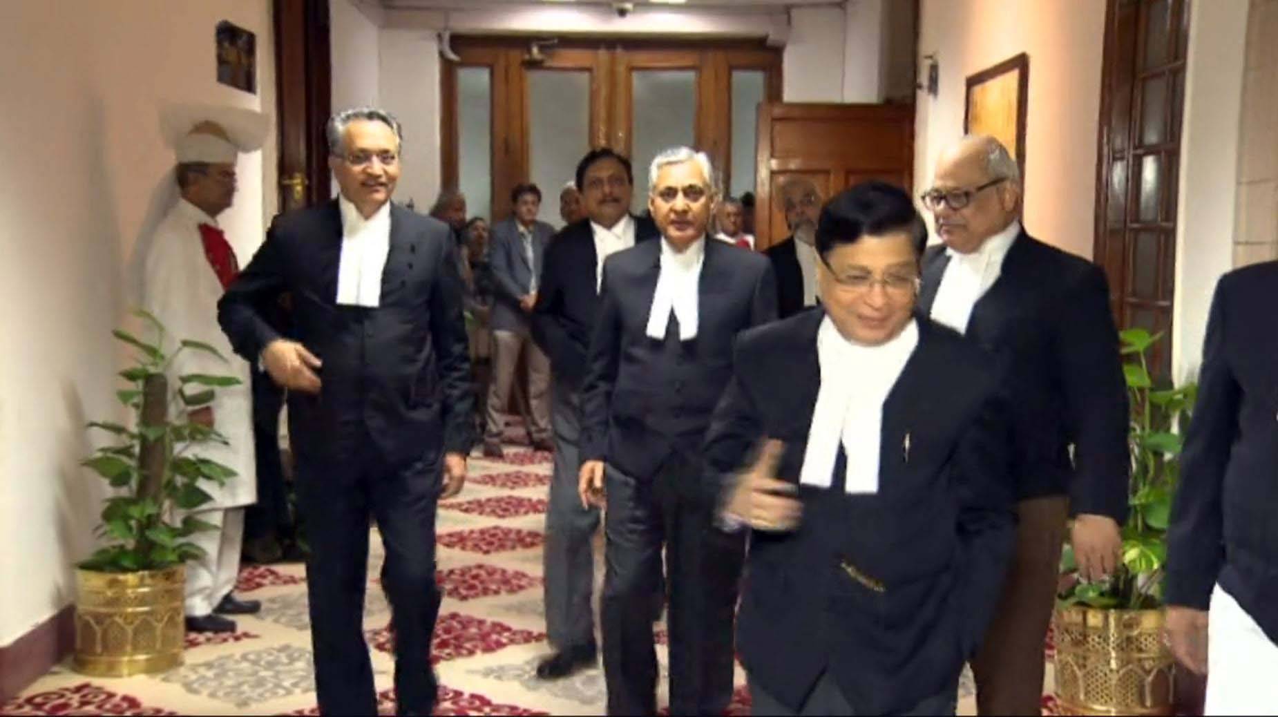 न कठघरे, न कसम, सिर्फ ऑर्डर-ऑर्डर, ऐसे चलता है सुप्रीम कोर्ट