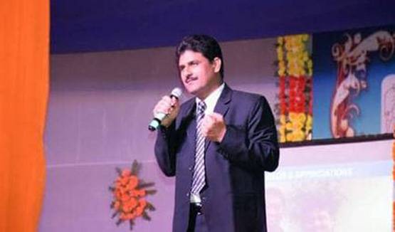 Teacher's Day: वो 6 टीचर जो सोशल मीडिया पर हो गए वायरल