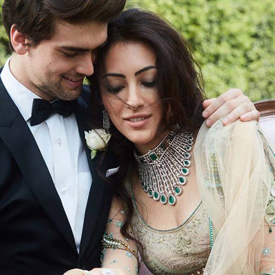 इस कपल ने 4 दिन में 1 कंपनी के शेयरों से कमाए 484 करोड़