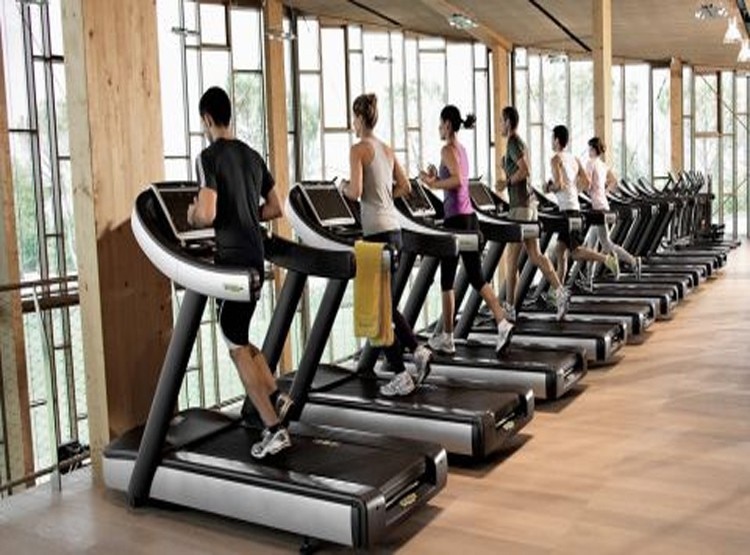 ट्रेडमिल पर दौड़ते वक्त इंजीनियर की मौत, जिम में ना करें ये गलती