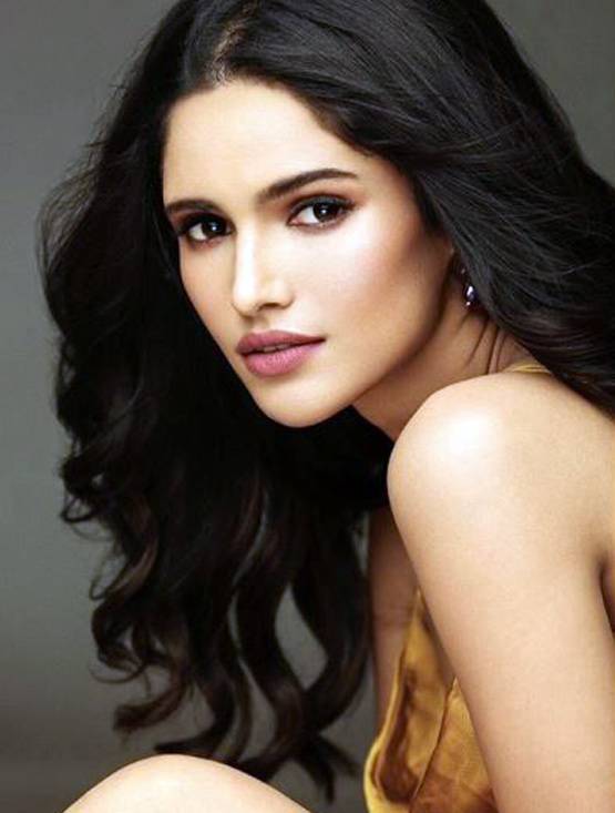 लखनऊ की वर्तिका बनी Miss Diva Universe 2019, जाने उनसे जुड़ी अनजानी बातें