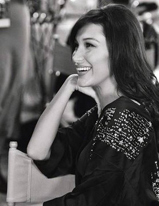 ये है दुनिया की सबसे सुंदर लड़की, ऐसे नापा जाता है परफेक्ट चेहरा