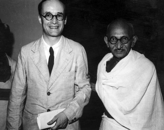 आइंस्टीन से चार्ली चैपलिन तक, गांधी के साथ वर्ल्ड लीडर्स की Photos