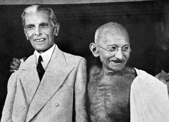 आइंस्टीन से चार्ली चैपलिन तक, गांधी के साथ वर्ल्ड लीडर्स की Photos