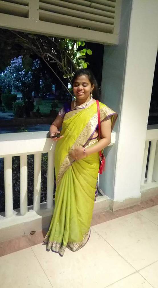 सहेली की पेंसिल से चली गई थीं आंखें, अब बनीं पहली नेत्रहीन IAS