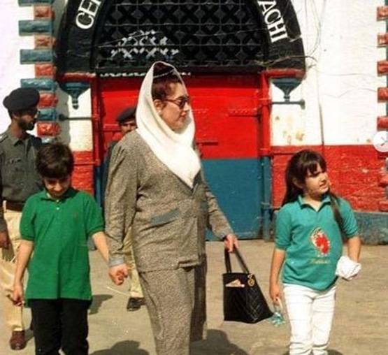 ऐसी हैं पाक की पूर्व PM भुट्टो की बेटियां, बेटे ने संभाली सियासी विरासत