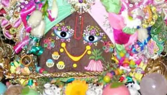 गोवर्धन पूजा पर भूल से भी न करें ये 8 अशुभ काम