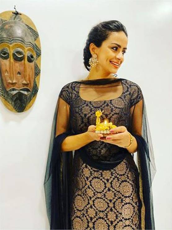 दिवाली पर गुल पनाग ने क्यों पहने 14 साल पुराने कपड़े, खास है वजह