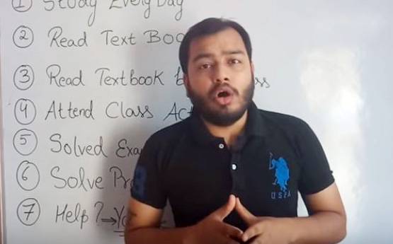 पाकिस्तानी भी इस भारतीय टीचर के मुरीद, लेते हैं फ्री कोचिंग