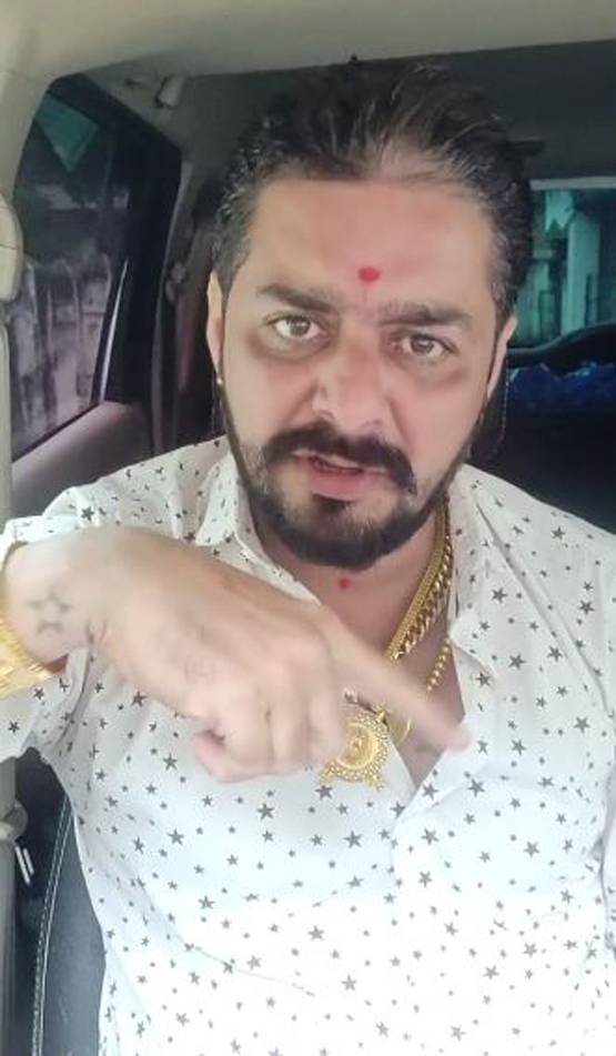 गालियां देकर इंटरनेट सेंसेशन बना ये 'देशभक्त', बिग बॉस में कर सकता है बवाल