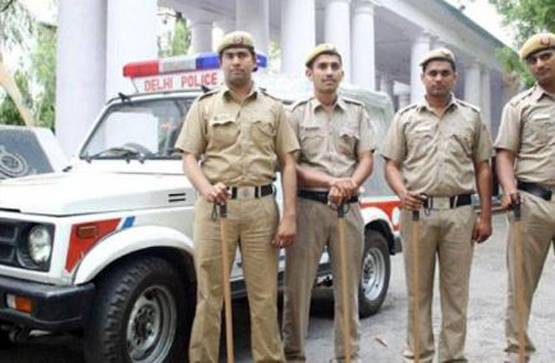 12वीं पास के लिए दिल्ली पुलिस में नौकरी, होंगे पेंशन योजना के हकदार