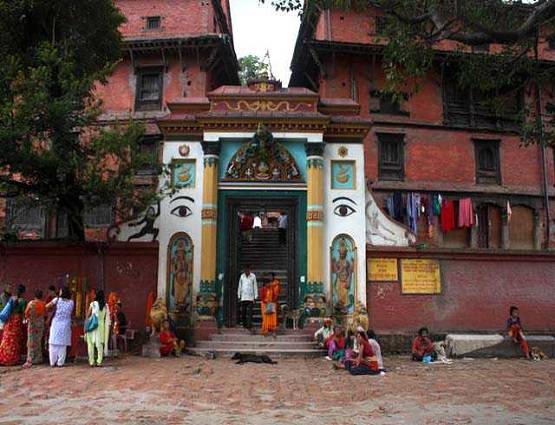 नवरात्र: पाकिस्तान ही नहीं इन 4 देशों में भी हैं देवी मां के शक्ति पीठ