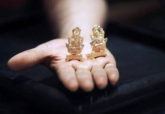 धनतेरस पर भूलकर भी ना करें ये 10 गलतियां