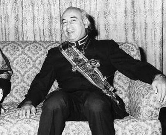 ऐसी हैं पाक की पूर्व PM भुट्टो की बेटियां, बेटे ने संभाली सियासी विरासत