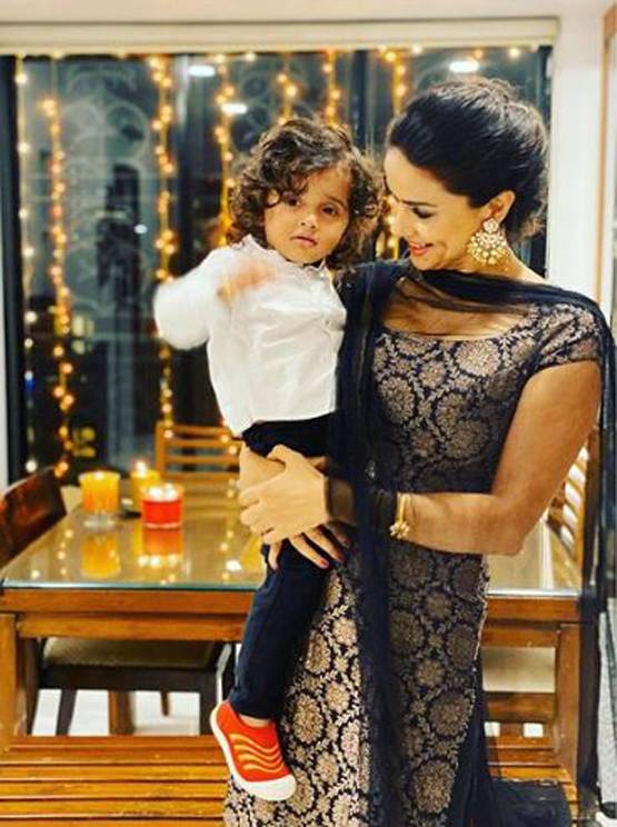 दिवाली पर गुल पनाग ने क्यों पहने 14 साल पुराने कपड़े, खास है वजह