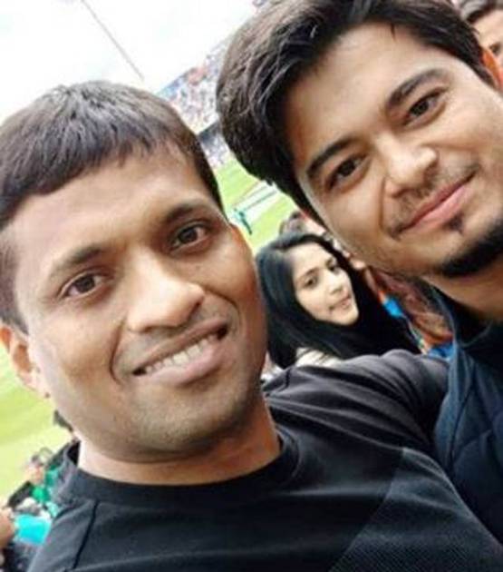 दोस्तों को पढ़ाते-पढ़ाते बन गए टीचर, आज हैं अरब‍पति, जानें- कुल संपत्ति