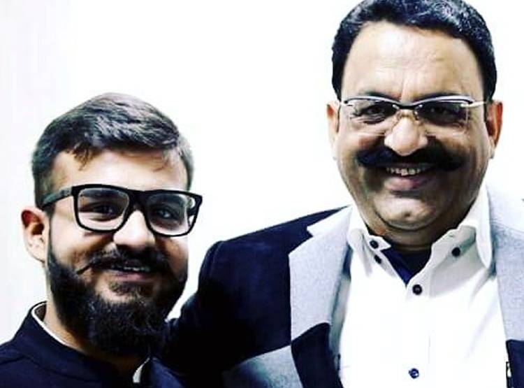 मुख्तार के शूटर बेटे के घर रेड, ऐसे हथियार मिले कि पुलिस भी दंग