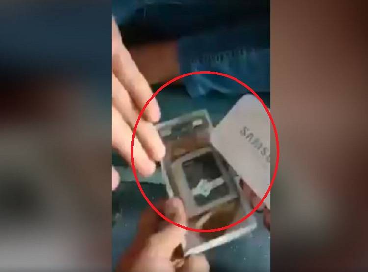 ट्रेन में खरीदा पावर बैंक, अंदर जो निकला देख कर हो जाएंगे हैरान