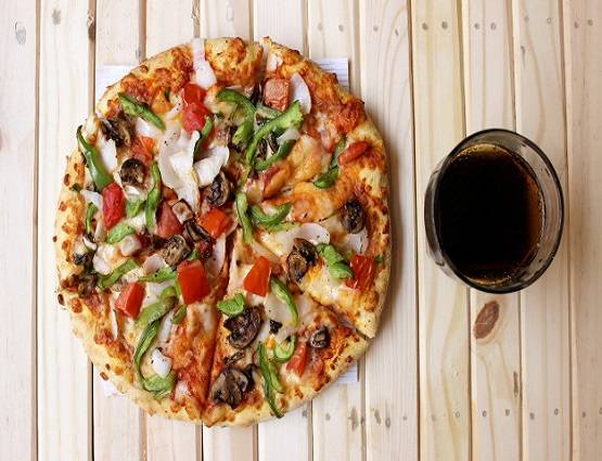 भूलकर भी इन चीजों को एक साथ खाने की न करें गलती, कॉम्बिनेशन करेगा बीमार