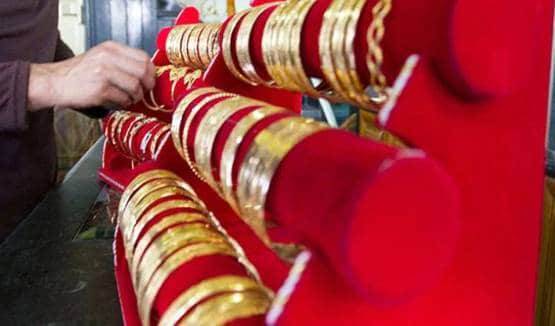 धनतेरस पर सस्‍ता सोना खरीदने का मौका, यहां धमाकेदार ऑफर