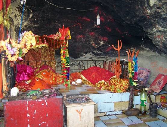 नवरात्र: पाकिस्तान ही नहीं इन 4 देशों में भी हैं देवी मां के शक्ति पीठ