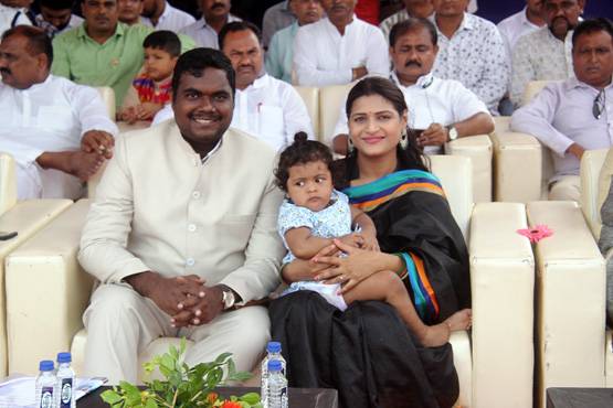 UPSC: पूछा प्रश्न, सुना दी PM मोदी के कैंपेन पर कविता, बने IAS