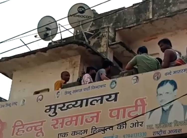 पैगंबर के ख‍िलाफ कमेंट से चर्चा में आए थे कमलेश त‍िवारी