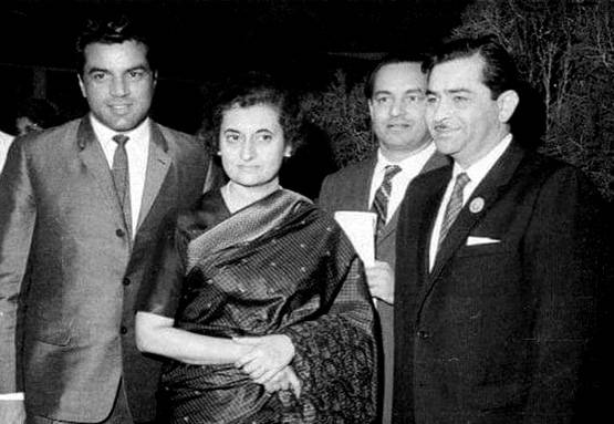 लाल बहादुर शास्त्री संग सितारे... देखें- प्रधानमंत्रियों का बॉलीवुड कनेक्शन