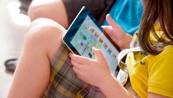 देर तक FB-Insta यूज से हो रहे ये 7 खतरनाक रोग, आपको तो नहीं?