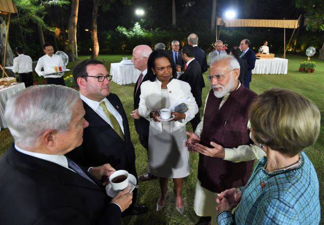 PM मोदी की जेपी मॉर्गन से मुलाकात, 5 ट्रिलियन इकोनॉमी पर चर्चा