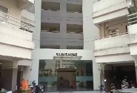 धनकुबेर निकला अफसर, मिली इतनी संपत्ति कि देखकर सब हैरान