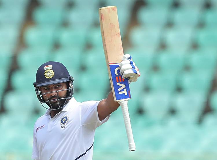 रोहित ने दनादन छक्के जड़कर तोड़ा अकरम का 23 साल पुराना रिकॉर्ड