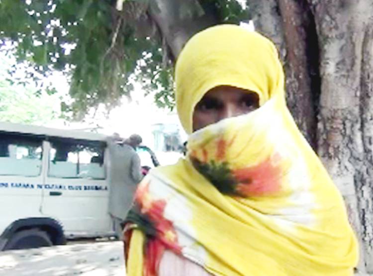 4 लड़कों ने 3 द‍िन लड़की से क‍िया गैंगरेप, सुनाई आपबीती