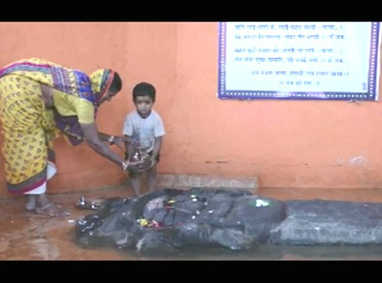 इस गांव का नाम है रावण, नई गाड़ियों पर लिखवाते हैं 'जय लंकेश'