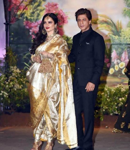 ये है 65 साल की रेखा की कभी ना ढलने वाली खूबसूरती का सीक्रेट, देखें डाइट प्लान