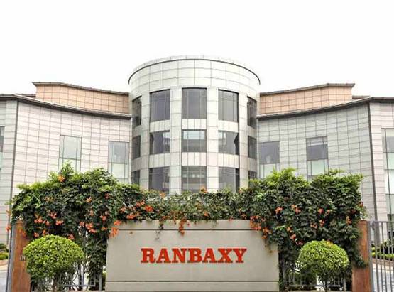 शिखर से हवालात तक, कैसे बर्बाद हुआ सिंह बंधुओं का साम्राज्य