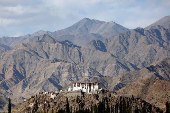 इस तरह देश का हिस्सा बना था लद्दाख, जानें- राज्य से जुड़ा इतिहास