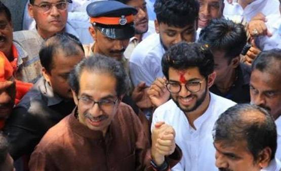 53 साल बाद बदलेगा ठाकरे परिवार का इतिहास, इतना बड़ा खानदान