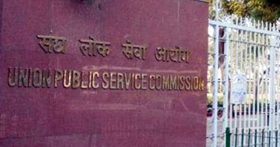 गर्लफ्रेंड से कहा- हां कर दो, दुनिया पलट दूंगा...ये शख्स बन गया IPS