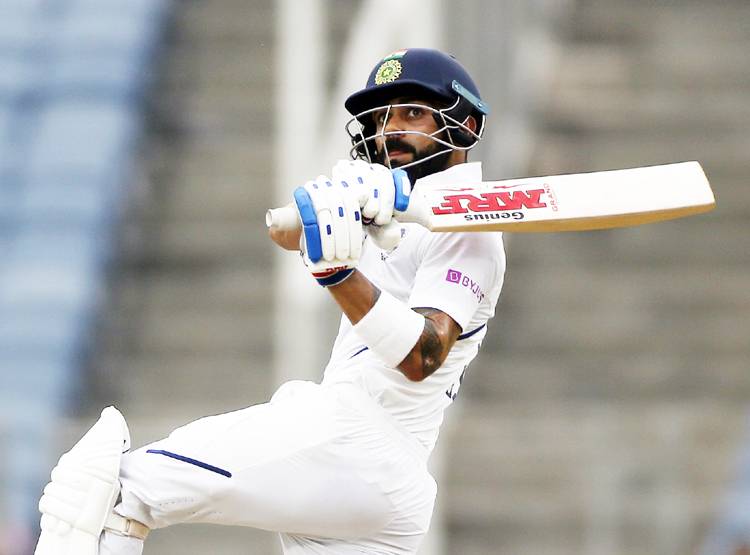 कोहली के दोहरे शतक से बना महारिकॉर्ड, दिग्गजों को छोड़ा पीछे