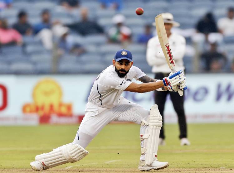 कोहली के दोहरे शतक से बना महारिकॉर्ड, दिग्गजों को छोड़ा पीछे