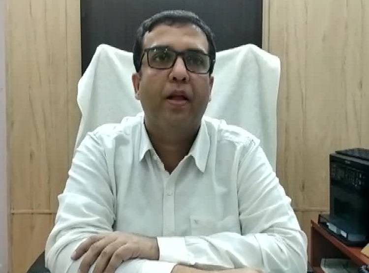 यूपी के स्कूल में करवाई मदरसे वाली प्रार्थना, हेडमास्टर निलंबित