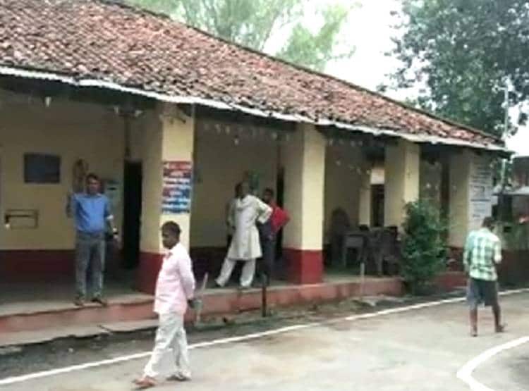 मुर्गे के हत्यारे को खोज रही पुलिस, 7 आरोप‍ियों पर FIR दर्ज