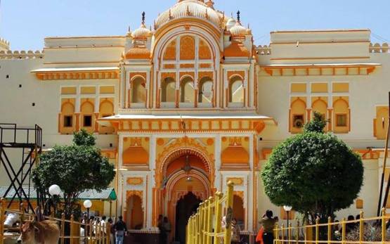 देश का वो जिला जहां के राजा हैं राम, कलेक्टर-SP करते हैं रिपोर्ट