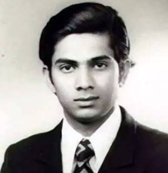 इस शख्स के पास देश में सबसे ज्यादा डिग्रियां, लिम्‍का बुक में नाम