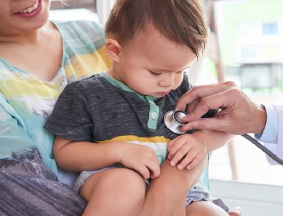 जानिए बच्चे-बुजुर्ग ही क्यों निमोनिया के शिकार? हर साल लाखों मौत