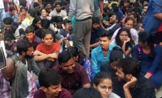 टॉप-10 यूनिवर्सिटी में JNU की हॉस्टल फीस सबसे ज्यादा