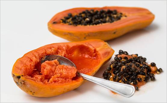 बढ़ते वजन को कंट्रोल करना है तो खाना शुरू कर दें ये फल