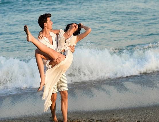 दफ्तर में दिल्ली वालों का सबसे ज्यादा मचलता है 'मन'